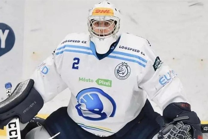 Mladý brankář Plzně bojuje s rakovinou. Spoluhráči ho podpořili dojemným gestem!