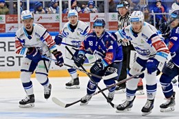 Sporná situace s (ne)uznaným gólem! Indiáni odjíždějí z Brna s...