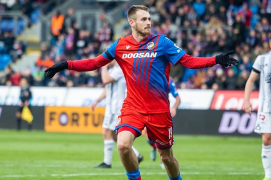 První trefy za Plzeň pro mě znamenají hrozně moc, říká dvougólový Roman Květ