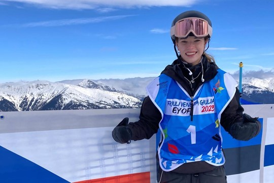 Patnáctiletá snowboardistka Volopichová mezi elitou. Jen o dvě místa jí uniklo finále závodu Světového poháru!