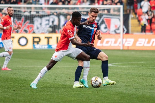 Viktoria podlehla pražské Slavii 2:1. V zápase navíc ztratila dva klíčové hráče!