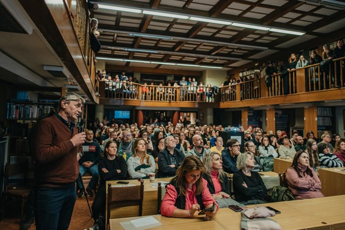 #plzeňskézločiny se vrací. Kapitánu Müllerovi vyjde kniha