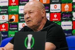 Zlatá výhra, dostáváme se při vývoji ve skupině do dobré pozice,...