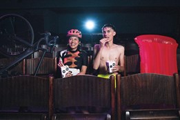 Festival road movie přiveze 4 desítky snímků z Evropy i ze světa,...