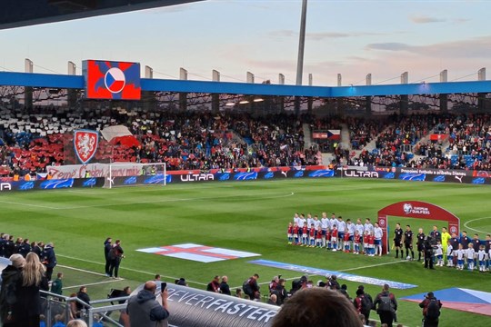 Od velkého průšvihu zachránila Čechy v Plzni penalta