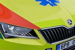 Aktualizováno: Čelní střet dvou aut uzavřel silnici na Klatovsku,...