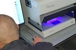 Za jeden den objevili kriminalisté v kraji tři padělané doklady...