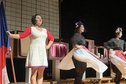 Světová premiéra inscenace Caslavska Tokyo 1964 se odehrála v...