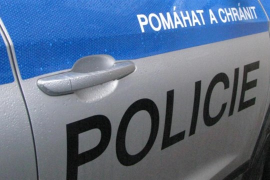 Koupil si telefon na splátky, který prodal. Policistům muž sdělil, že mu ho někdo ukradl