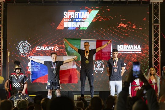 Richard Hynek byl stříbrný v řecké Spartě. Úspěšná byla i Klárka Lokajíčková z Plzně