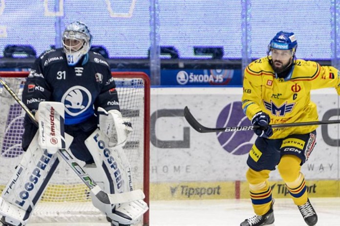 Střelci si vylámali zuby na Kloučkovi, Plzeň v duelu o jednom gólu podlehla Budějovicím