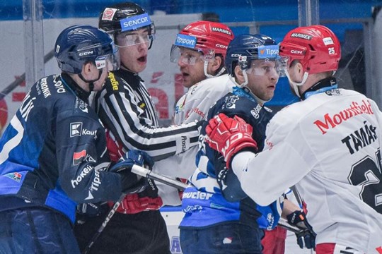 Plzeň zabrala a ve velké bitvě zdolala Hradec. Rozhodla při riskantním tahu