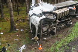 Na silnicích v Plzeňském kraji zemřel v březnu jeden člověk, loni...