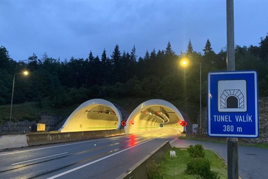Další komplikace pro řidiče: v tunelu Valík bude provedena pravidelná údržba, omezí dopravu