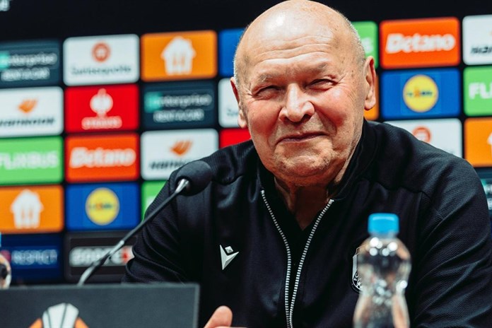 Důležitý krok, ale hotovo ještě není, hlásil Koubek. Jednání o smlouvě povede už tento týden!