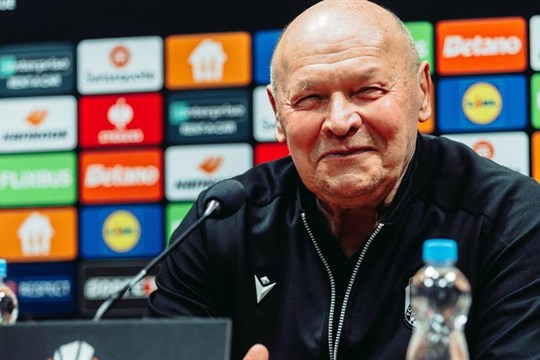 Jeden z největších plzeňských večerů, rozplýval se Koubek. Vykartovaného Zeljkoviče bránil