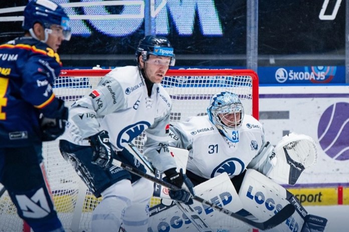 Indiáni zapisují první prohru, srazil je smolný gól i střelecká nemohoucnost