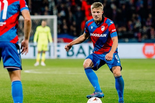 Červ o bláznivém závěru: Nejdřív absolutní extáze, pak absolutní propad