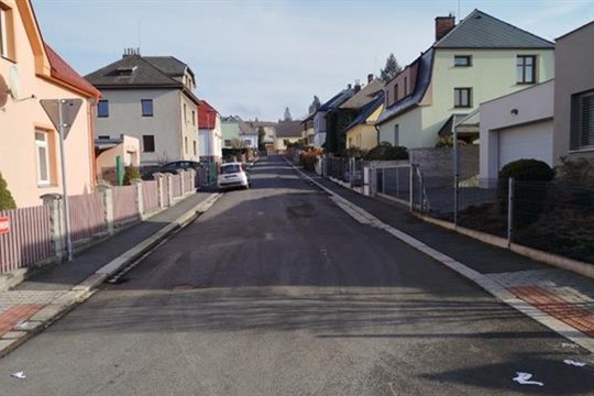 Frézování komunikace a zahájení stavebních prací ovlivní dopravu v Klatovech