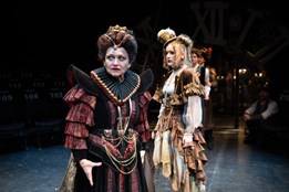 Do Plzně se vrací magický příběh o čase: Muzikál Kouzelné hodinky...