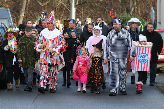 Ovar, harmonika a vojáci Marie Terezie: Doubravka oživuje staročeské masopustní tradice
