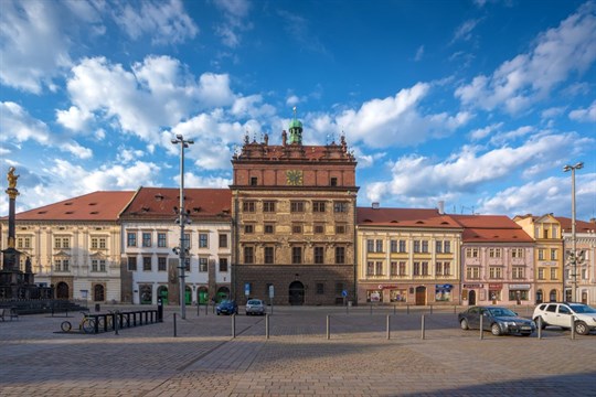 Plzeň schválila návrh rozpočtu na rok 2026, investovat chce 5,2 miliardy