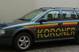 Tragické ráno u Všerub. Řidička nepřežila náraz do stromu