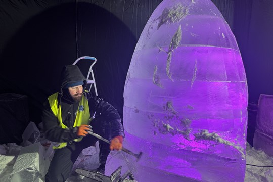 Plzeňské DEPO MOTO ART hlásí úspěch. Postavičky z večerníčků doplní největší ledová kraslice v Česku