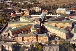 Drama v plzeňské věznici. Jeden z odsouzených se pokusil zavraždit druhého 