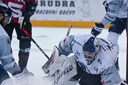 Oslavy se nekonají. Plzeň neudržela vedení a padla se Spartou, hosté rozhodli v přesilovkách