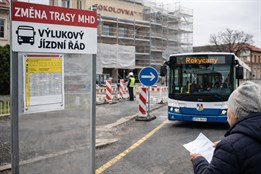 MHD v Rokycanech mění trasy: Kvůli opravě Sokolovny začíná...