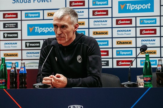 Skvělý zápas evropských parametrů. Musíme zůstat hladoví, hlásí kouč Hyský po skolení Liberce