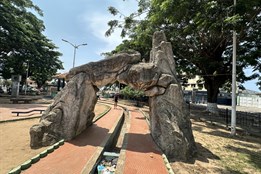 Linda Piknerová: Angolský deník III: Cabinda, portugalské Kongo...