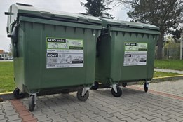 Plechovky patří do zeleného kontejneru. Plzeň jako první v zemi spouští společný sběr kovů a skla
