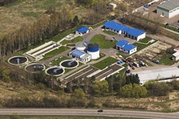 Kam teče voda z vašich dřezů? Rokycanská čistírna odpadních vod...