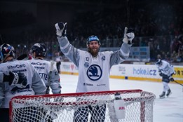 Hokejisté Plzně jsou krok od postupu do semifinále, další výhru na Spartě trefil Měchura