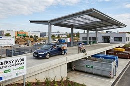 Revoluce v třídění odpadu: Plzeň staví sběrný dvůr, kde vyložíte odpad přímo z auta