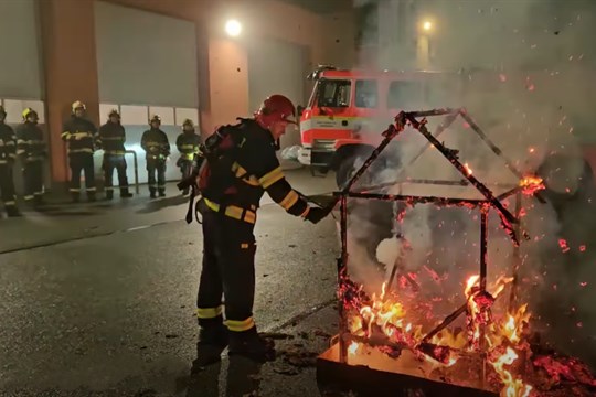 Na rozloučenou mu připravili požár. Velitel tachovských hasičů odchází po 32 letech do civilu