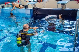 Bazén v Rokycanech se promění v ateliér: Chystá se mistrovství ve...