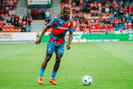 Bello míří za herní praxí. Talentovaný útočník posílí druholigové Táborsko