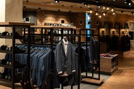 Elegance, která pomáhá slavit: Vyhrajte hodnotné ceny od módní...